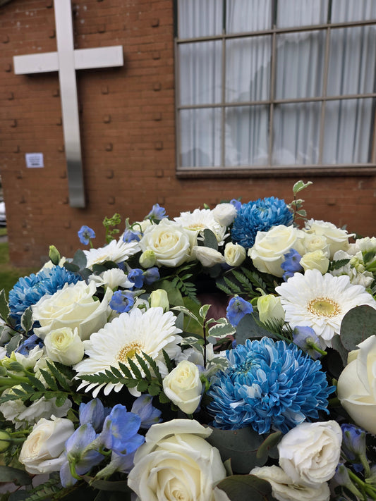 Funeral & Sympathy Floral Delivery to Springvale | Flowerland