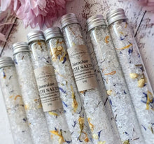 Load image into Gallery viewer, Botanical Bath Salts Test Tube 50g

